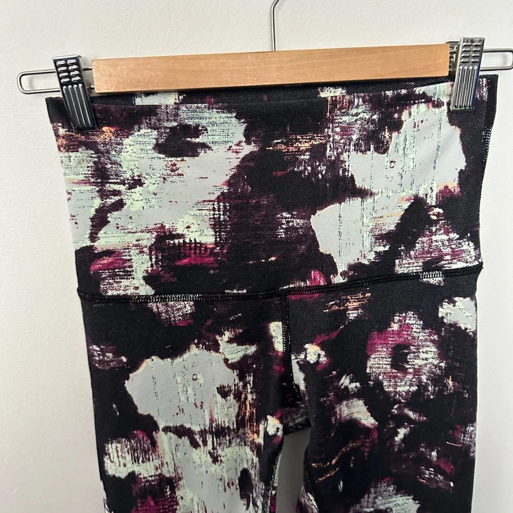 Lululemon Leggings Wunder Under Pant High Rise
Kara Blossom Multi Yoga Sporty 6 - Picture 9 of 13